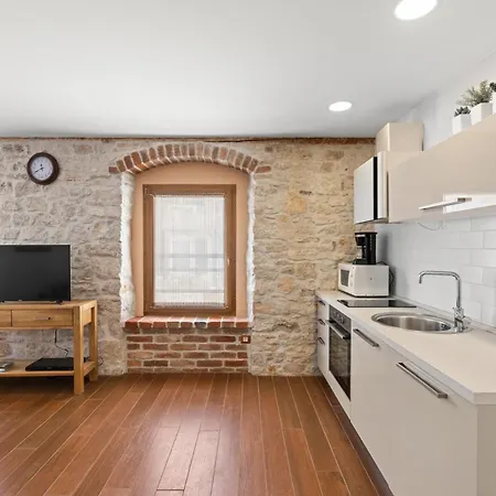 Apartment New!!!apartment Old Town Square