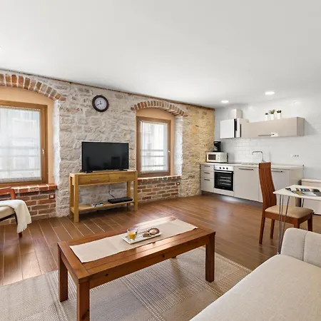 New!!!apartment Old Town Square 포레치